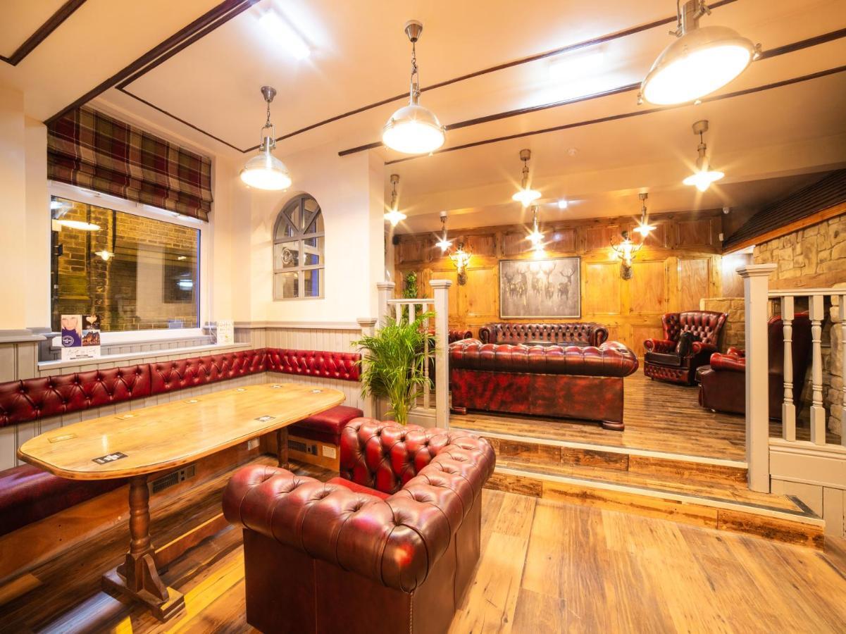 Churchill's Hotel 2*
