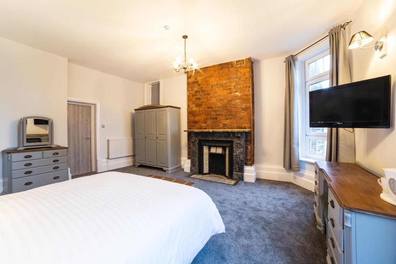 Hotel Churchill's